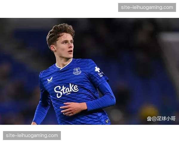 狼队签约亚当·阿姆斯特朗，明确为英冠做准备