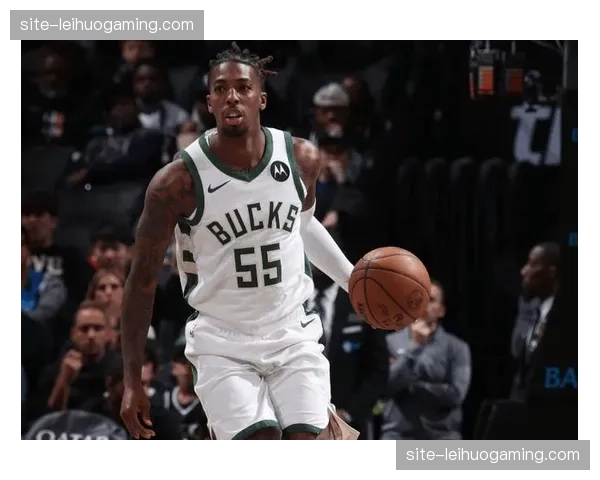 雄鹿进攻篮板冲抢积极 但二次进攻效率低下暴露终结能力不足